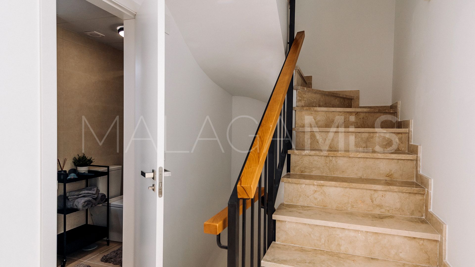 Maison de ville for sale in Agra Residencial