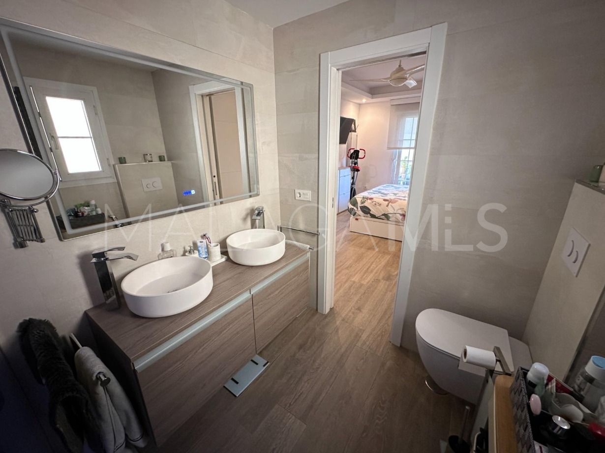 For sale ground floor apartment in Cabopino