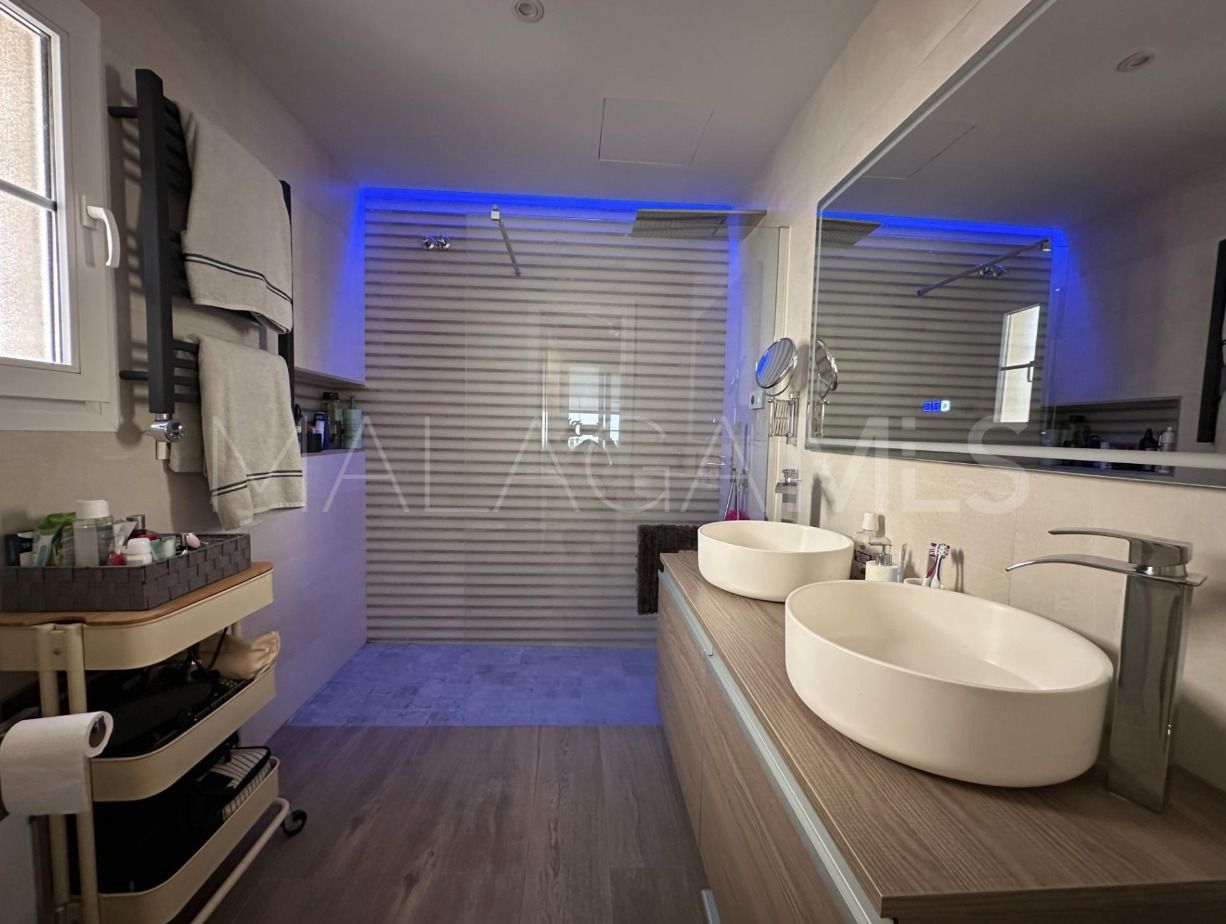 For sale ground floor apartment in Cabopino