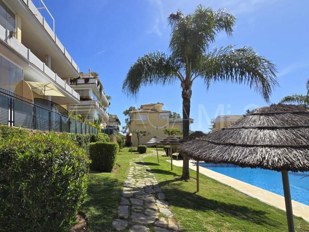 For sale ground floor apartment in Cabopino