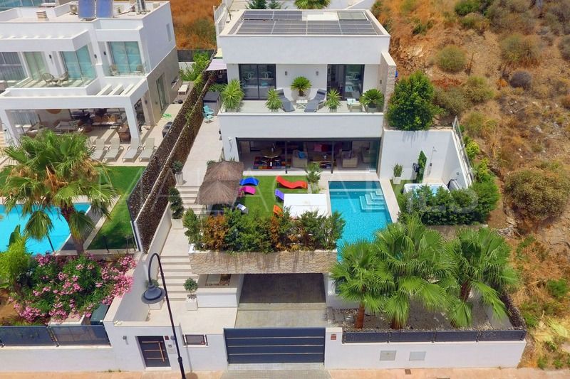 Cala de Mijas, villa for sale with 5 bedrooms