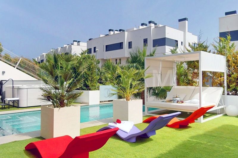 Cala de Mijas, villa for sale with 5 bedrooms