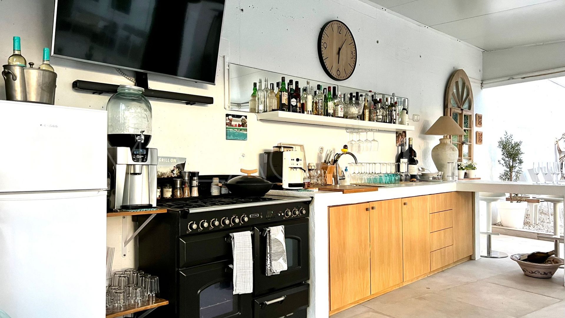 Villa for sale in Miraflores Golf