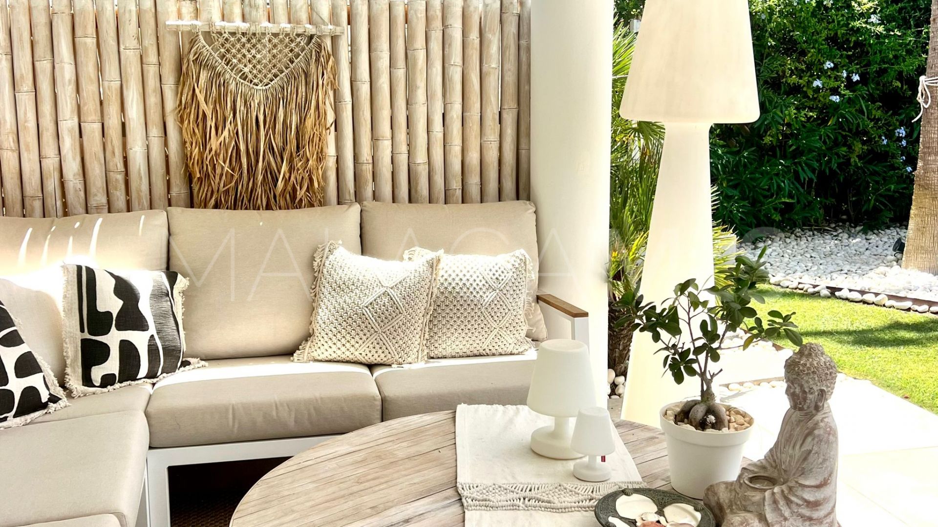 Villa for sale in Miraflores Golf