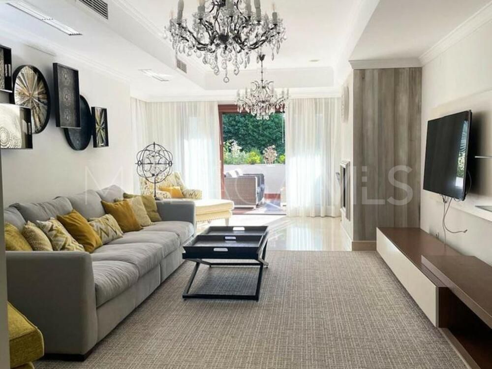Markplanslägenhet for sale in Lomas del Rey