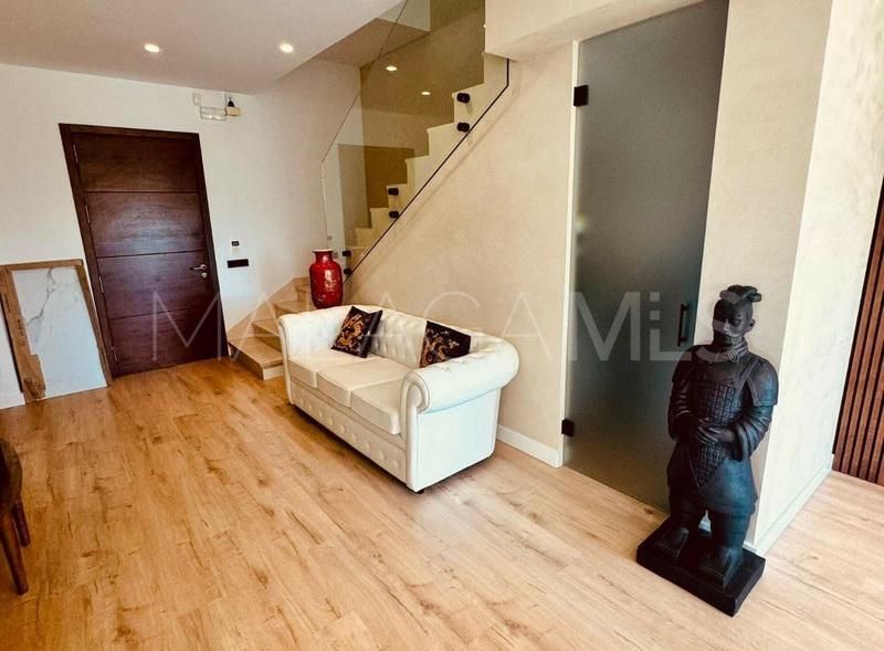 Kontor for sale in Sierra Blanca