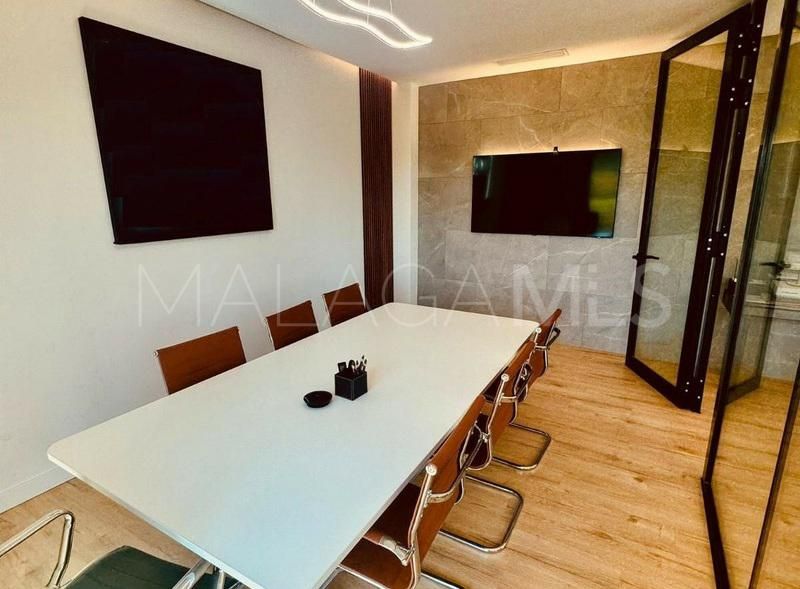 Kontor for sale in Sierra Blanca