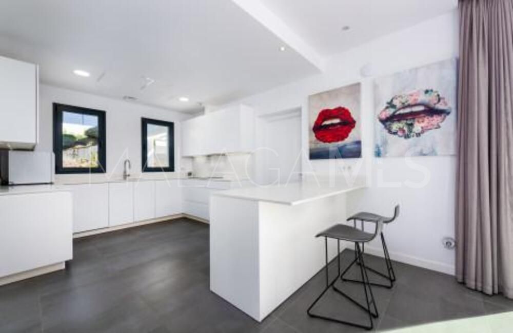 Villa for sale in Isdabe