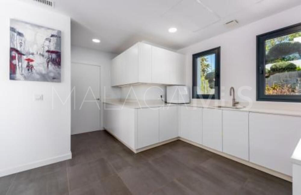Villa for sale in Isdabe