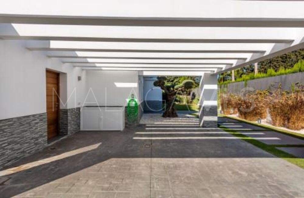 Villa for sale in Isdabe