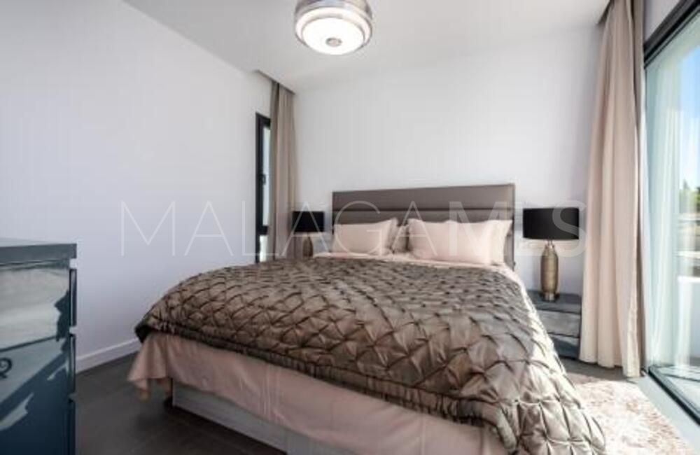 Villa for sale in Isdabe