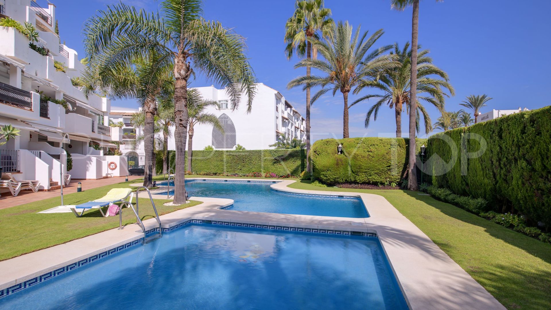 2 bedrooms duplex penthouse for sale in Marbella - Puerto Banus