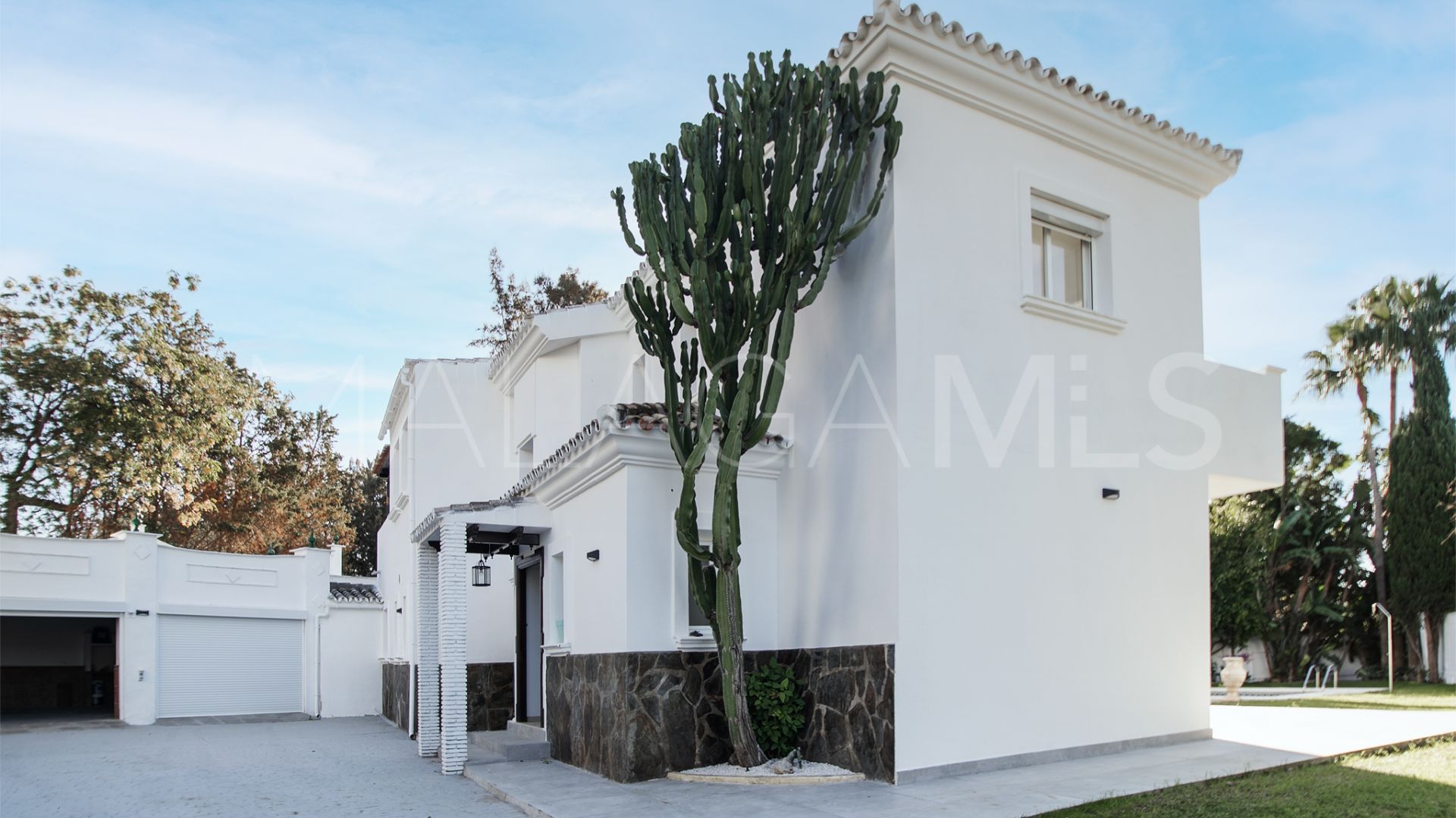 Los Naranjos Golf 4 bedrooms villa for sale