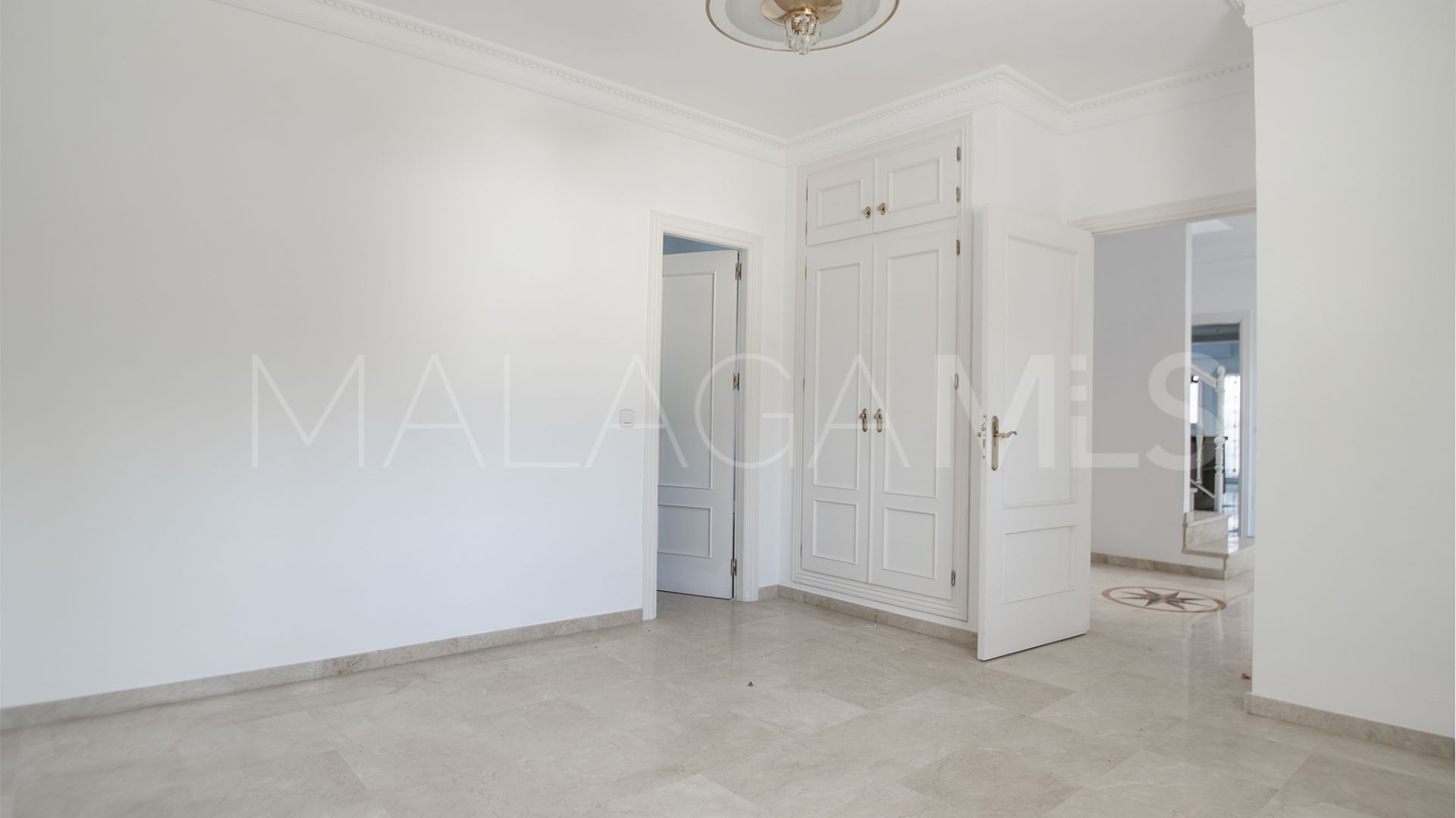Los Naranjos Golf 4 bedrooms villa for sale