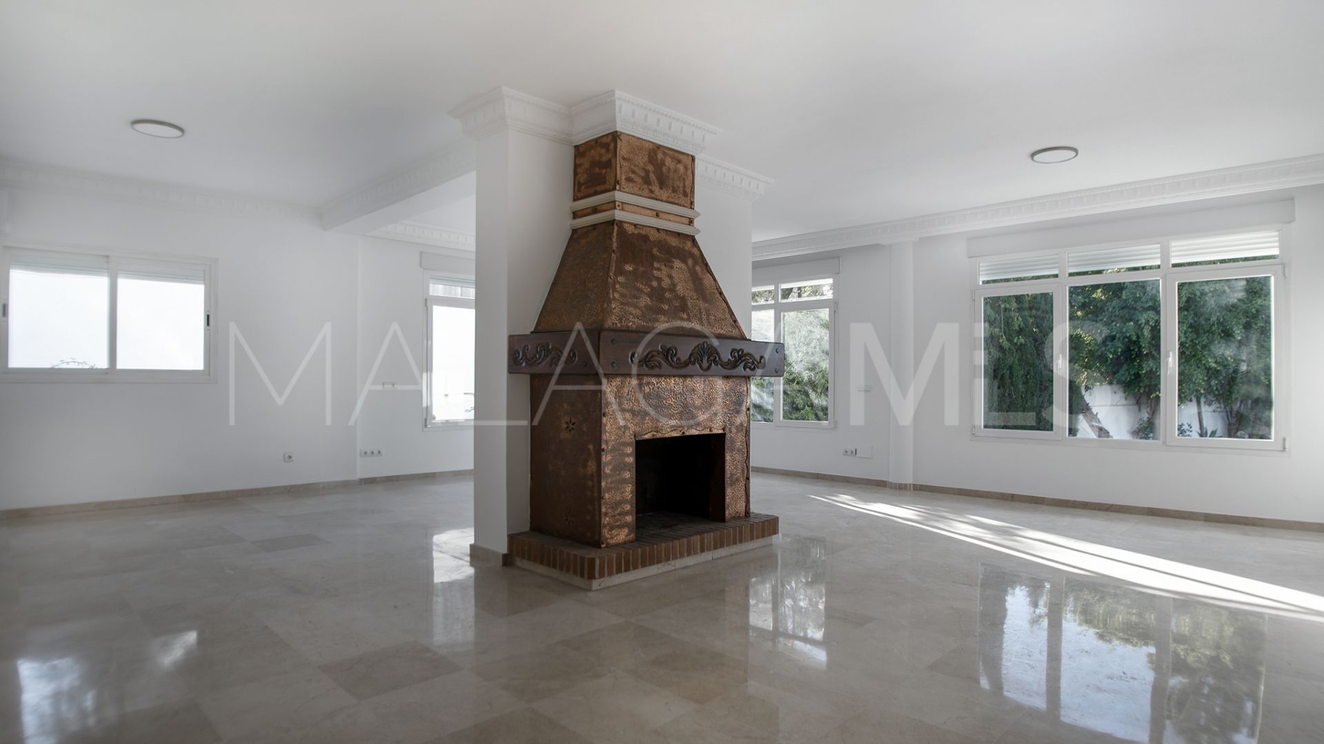 Los Naranjos Golf 4 bedrooms villa for sale