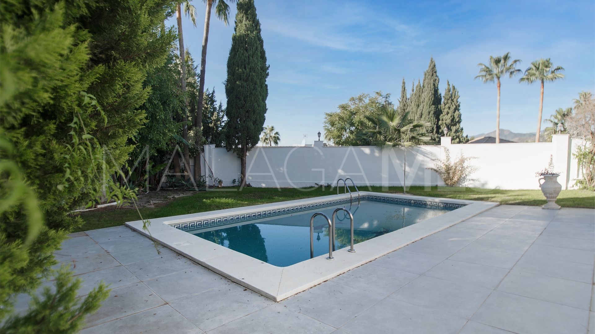 Los Naranjos Golf 4 bedrooms villa for sale