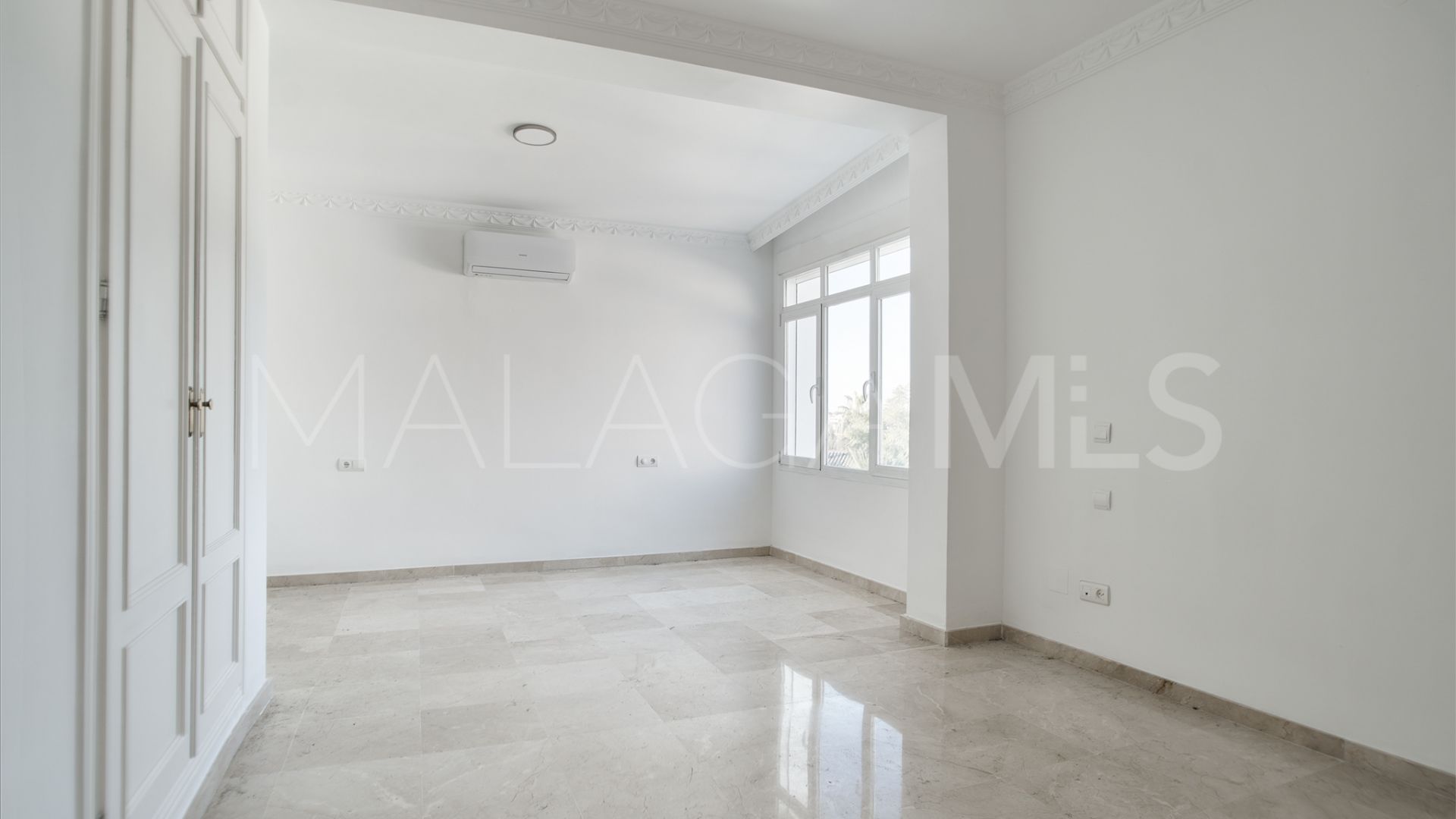 Los Naranjos Golf 4 bedrooms villa for sale
