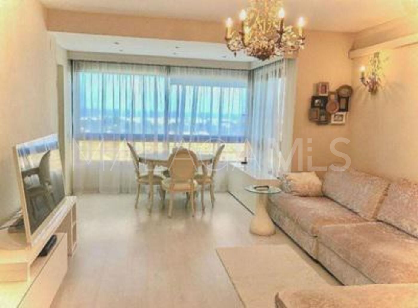 Buy Torre de Andalucia apartment with 2 bedrooms