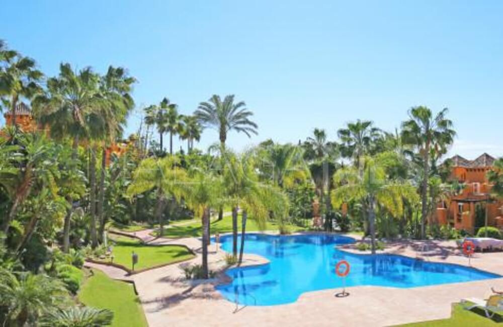 Parhus for sale in Paraíso Bellevue