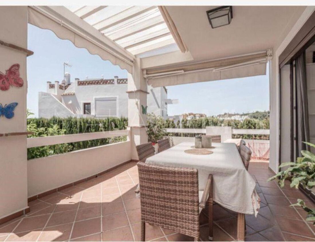 Buy villa de 4 bedrooms in La Resina Golf