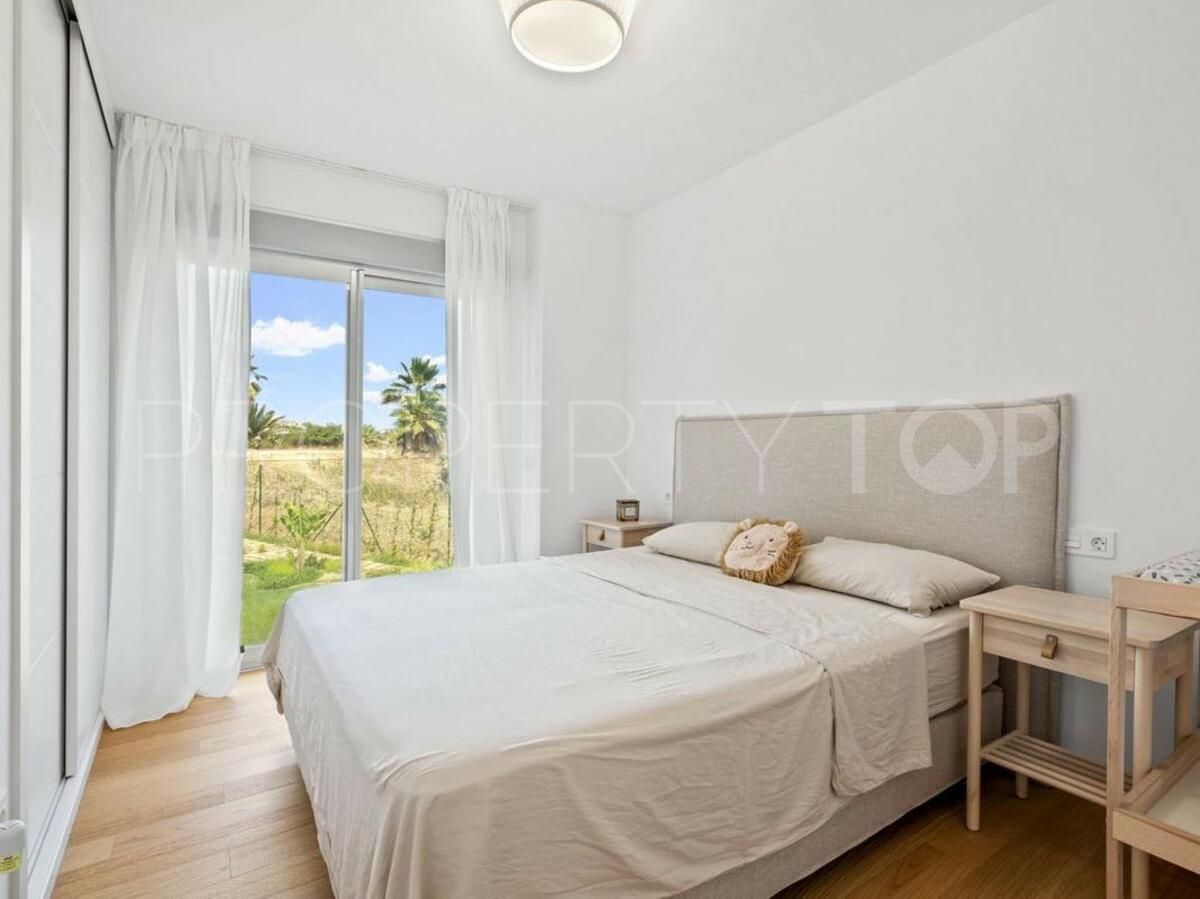 For sale apartment in El Faro de Calaburras