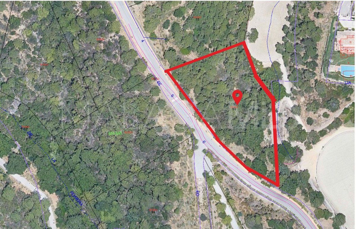 Plot for sale in Marbella Club Golf Resort