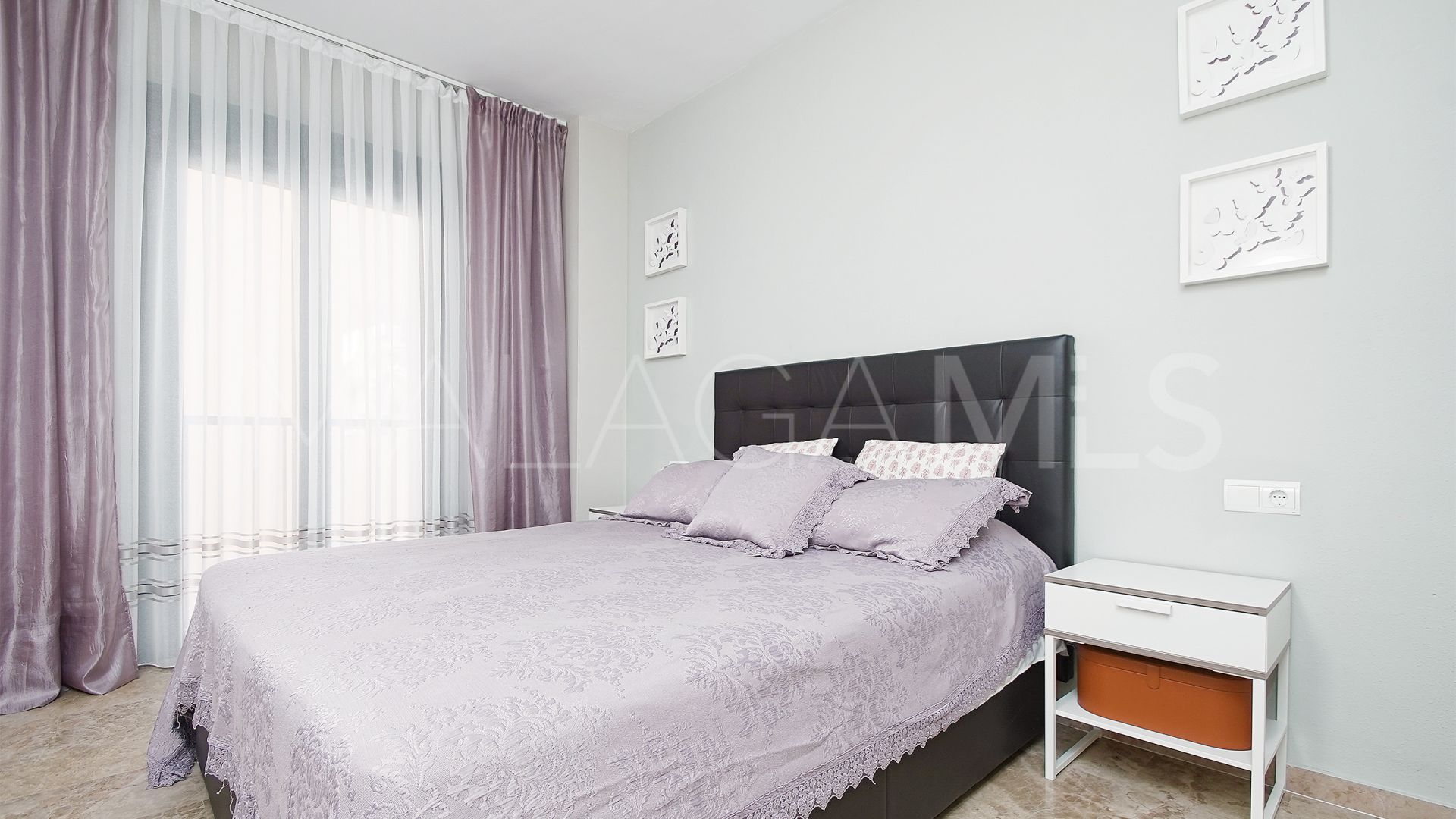 Buy apartamento in Los Naranjos with 3 bedrooms