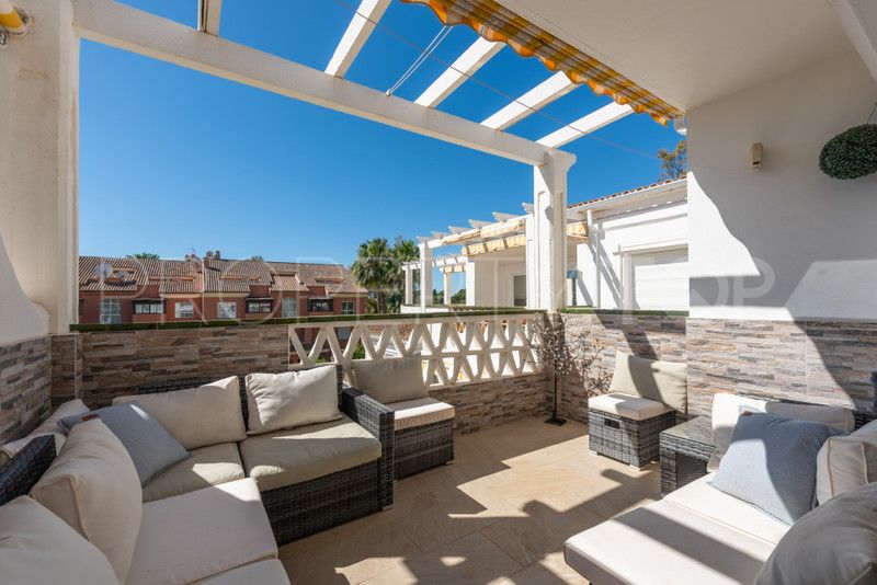 Se vende atico con 3 dormitorios en Marbella - Puerto Banus