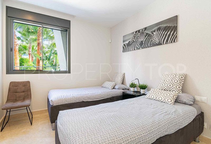 Apartamento planta baja en venta de 2 dormitorios en Cabopino