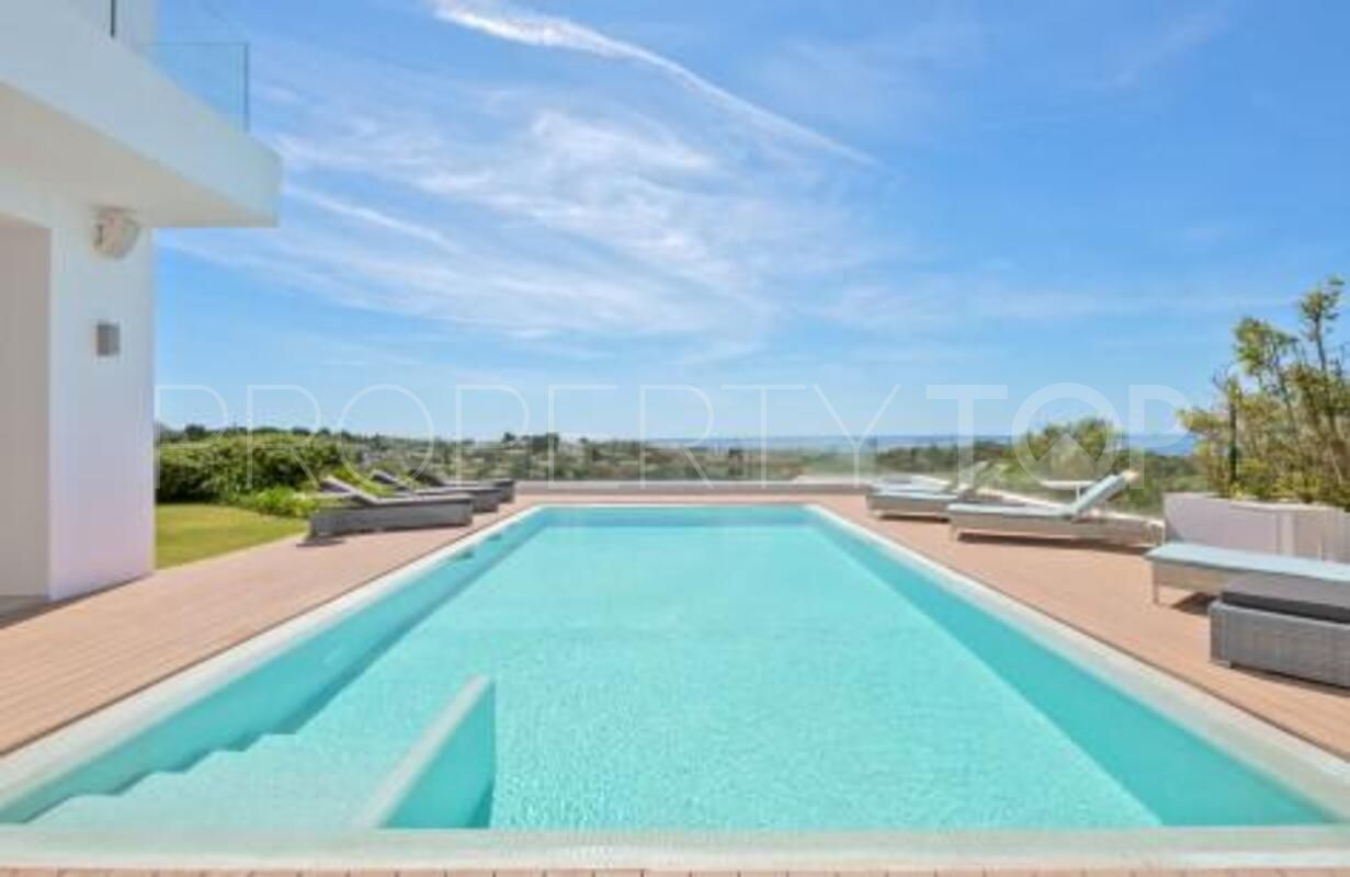 5 bedrooms Paraiso Alto villa for sale