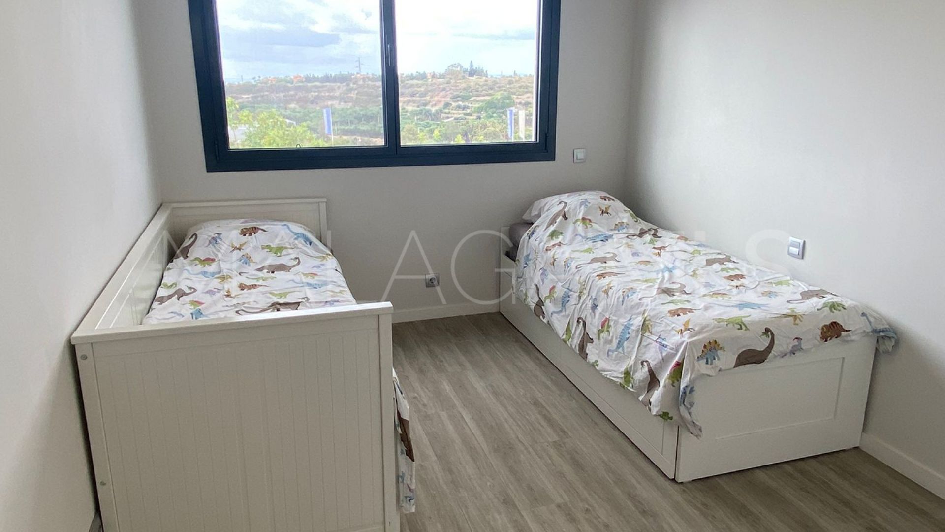 Se vende adosado de 4 bedrooms in Cancelada