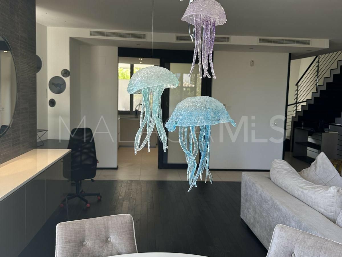 Buy town house in Meisho Hills