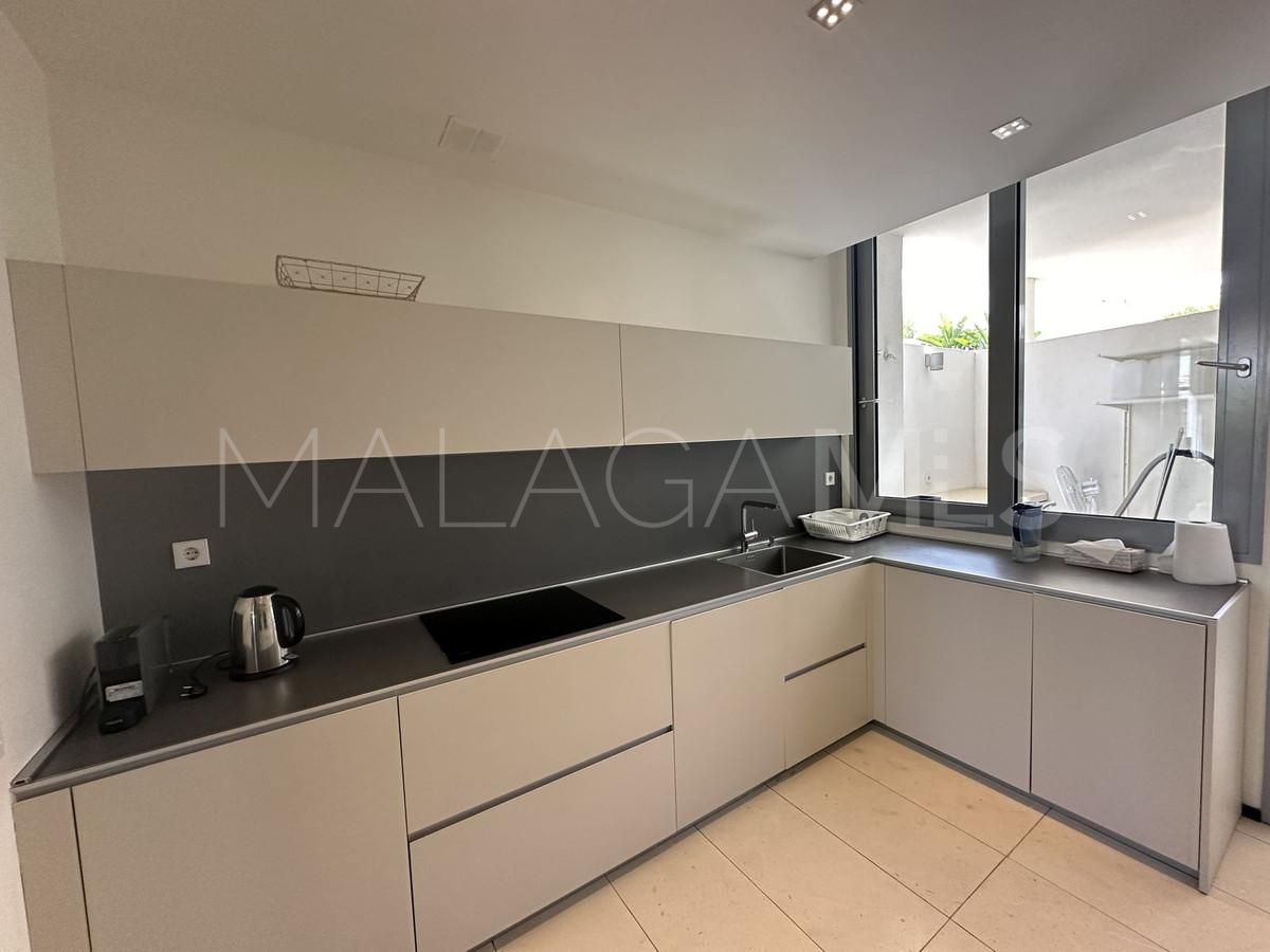 Buy town house in Meisho Hills