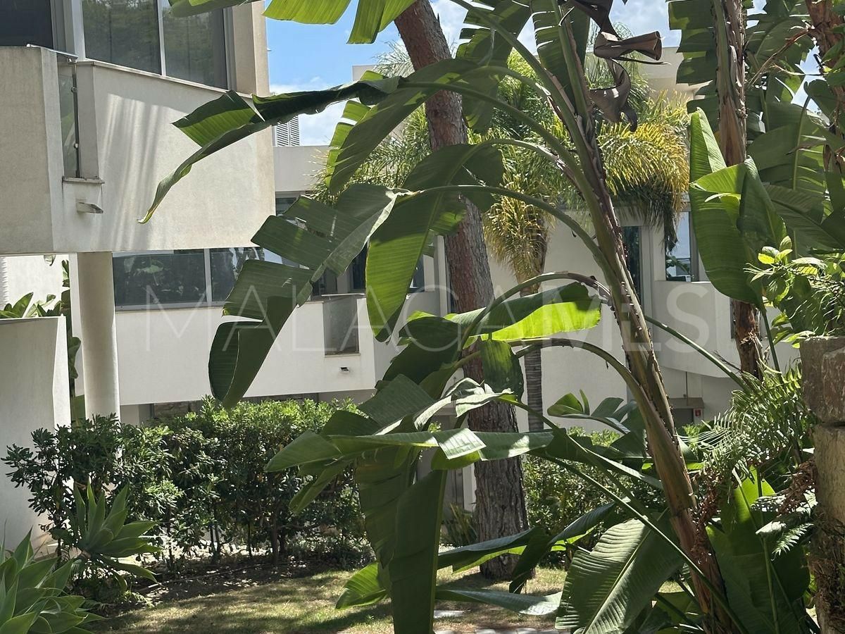 Buy town house in Meisho Hills