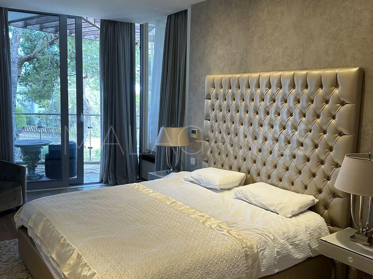 Buy town house in Meisho Hills