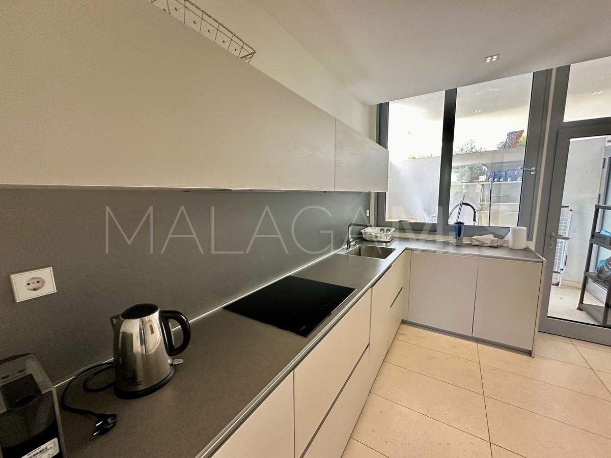 Buy town house in Meisho Hills