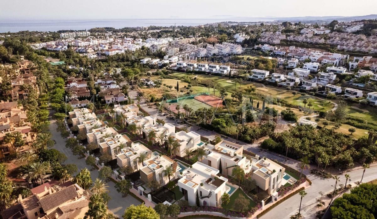 Villa de 5 bedrooms for sale in El Campanario