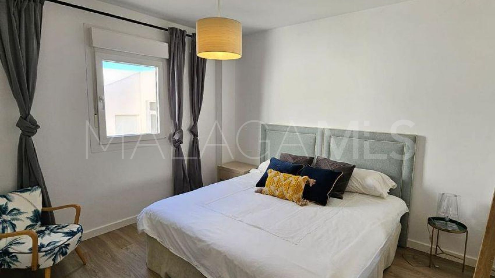 2 bedrooms La Campana penthouse for sale