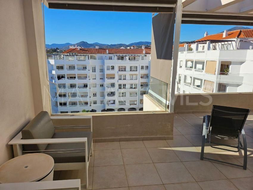 2 bedrooms La Campana penthouse for sale