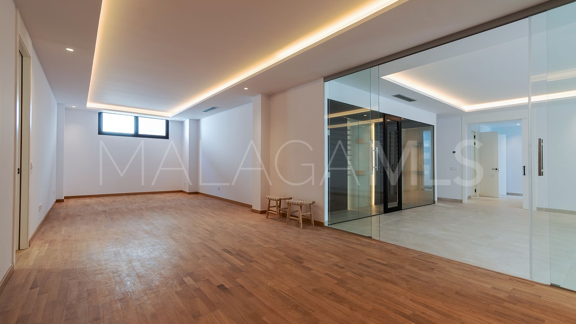 Villa for sale in Marbella Golden Mile