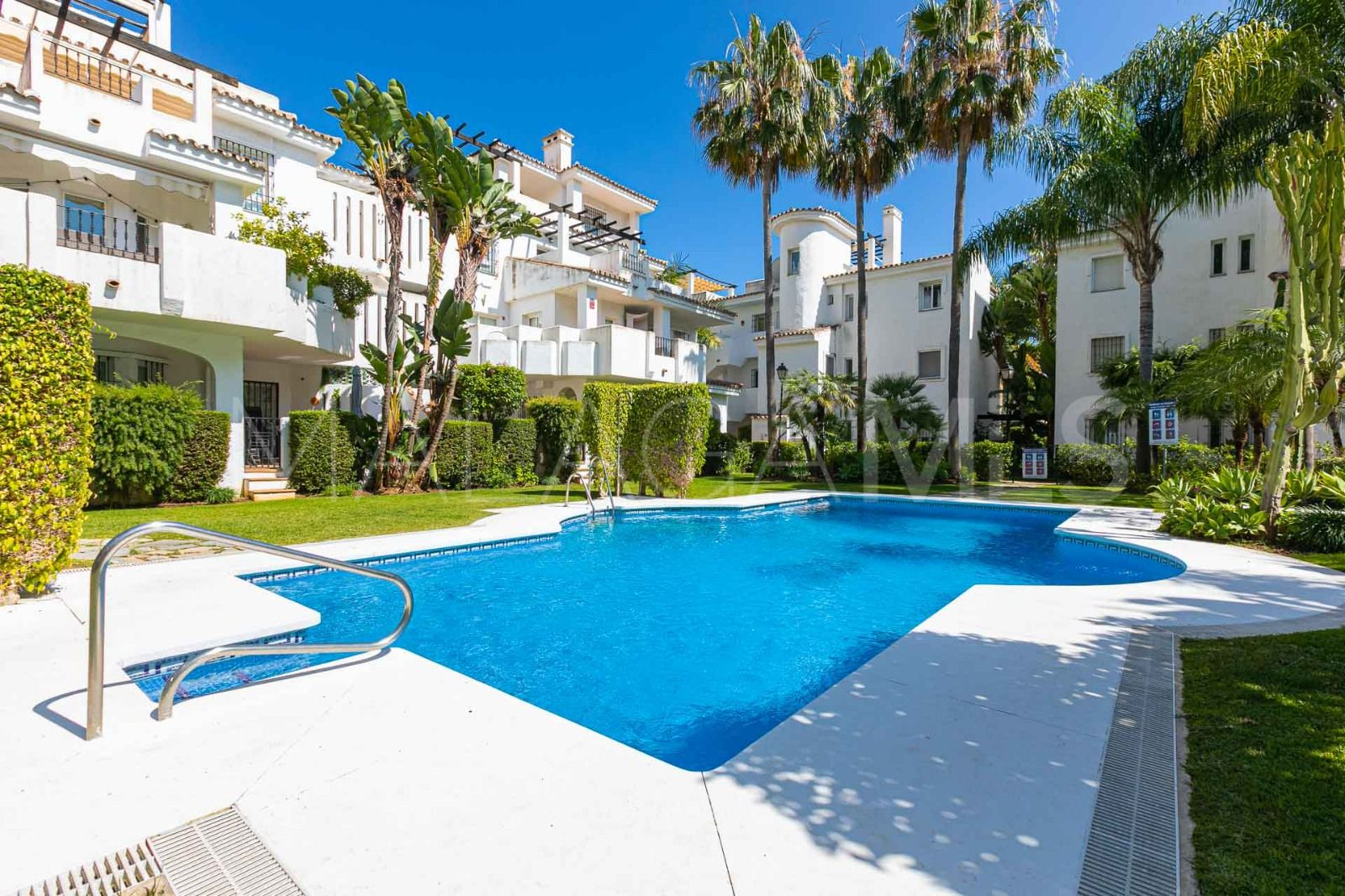 Wohnung for sale in Los Naranjos de Marbella