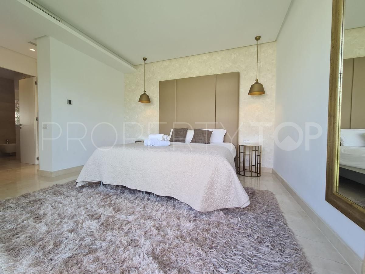 Buy Rio Real 4 bedrooms villa