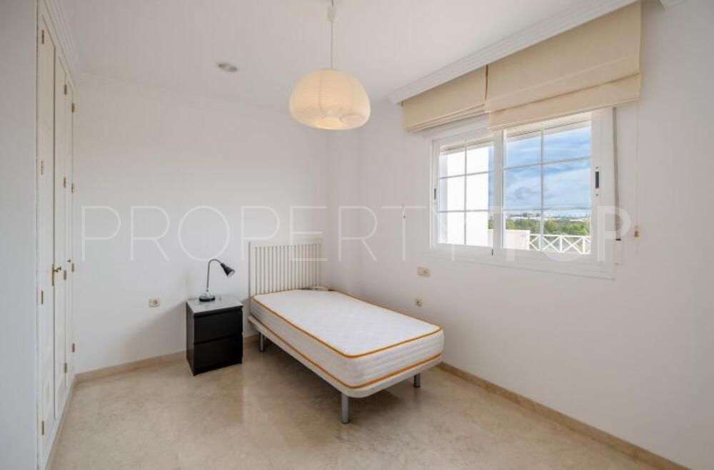 Comprar apartamento en Las Lomas de Rio Real de 3 dormitorios