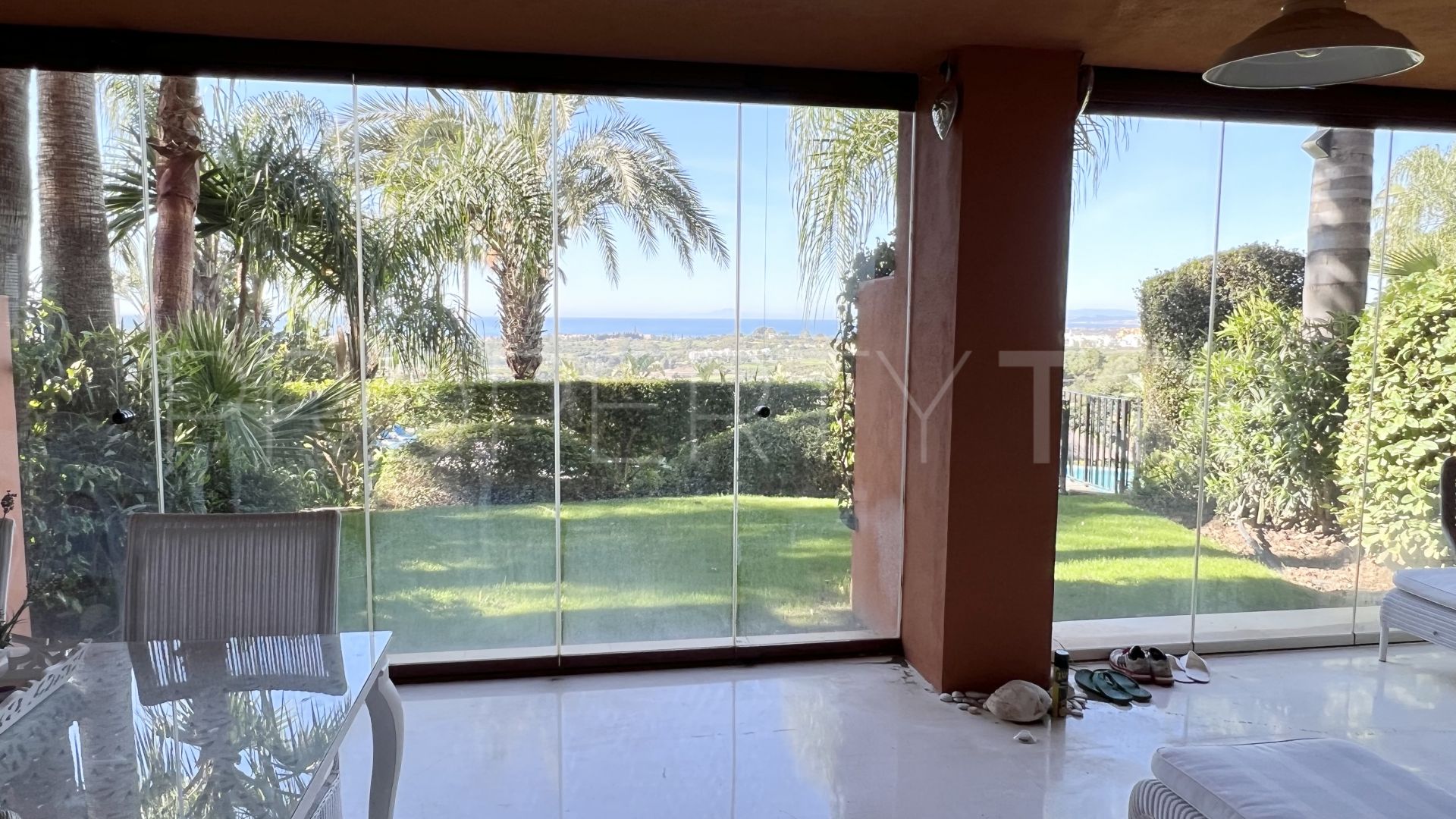 For sale ground floor apartment with 2 bedrooms in Los Flamingos
