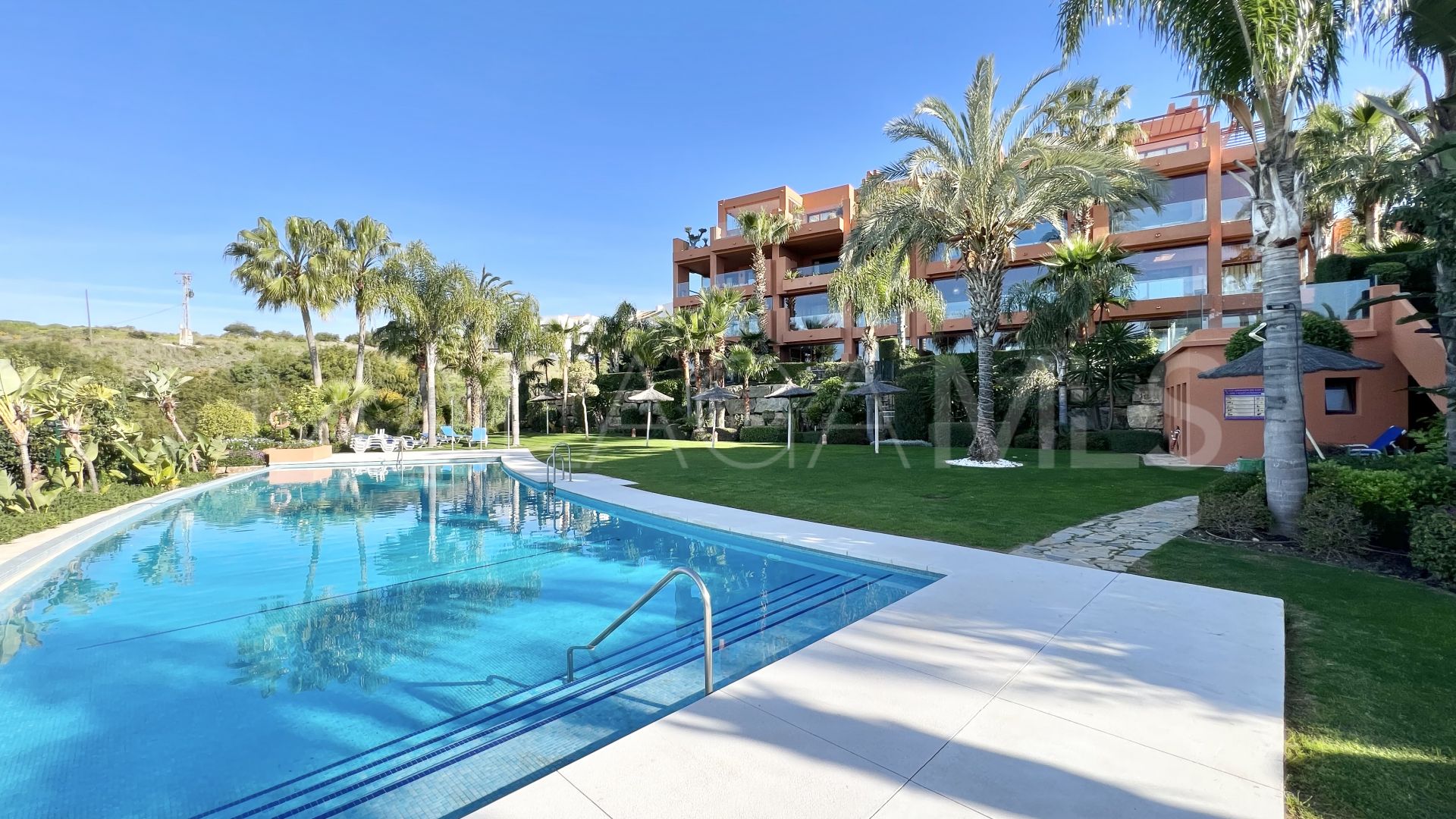 For sale ground floor apartment with 2 bedrooms in Los Flamingos