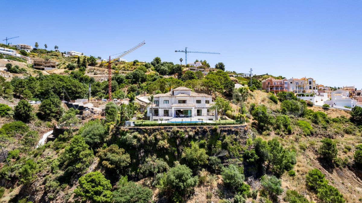 Buy villa in Monte Mayor