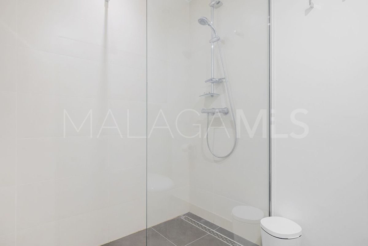 Town house for sale in La Heredia with 5 bedrooms