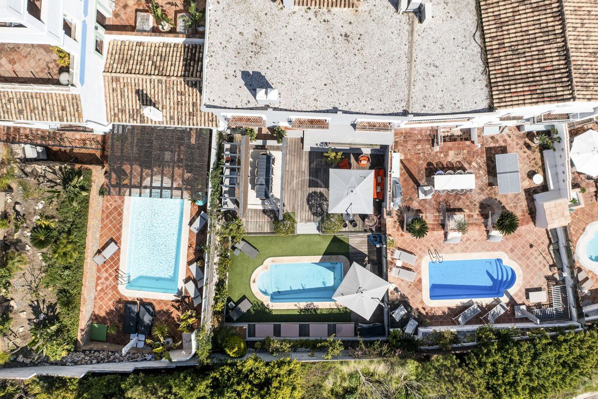 Town house for sale in La Heredia with 5 bedrooms