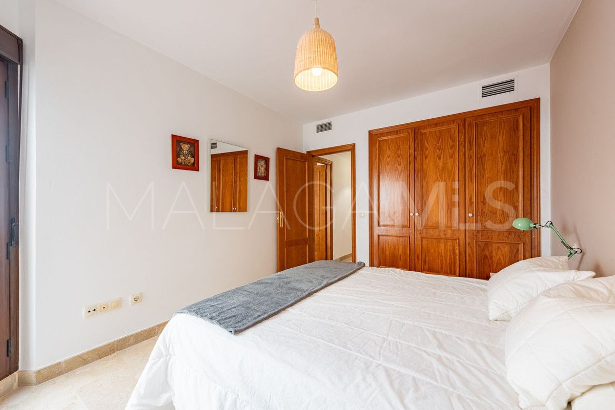Se vende apartamento planta baja in Benahavis