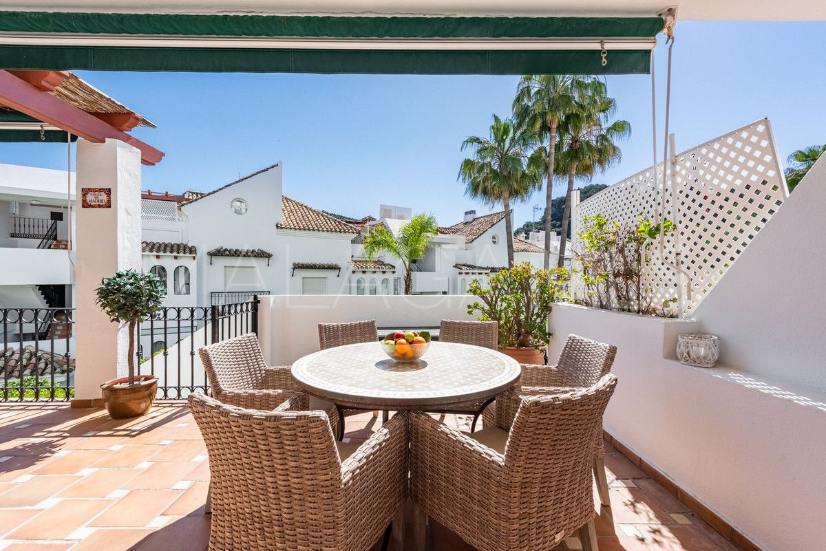 Markplanslägenhet for sale in Benahavis